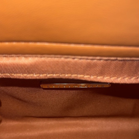 Steve Madden Mini Bag Tan Brown Quilted‎ Faux Leather - Picture 14 of 16